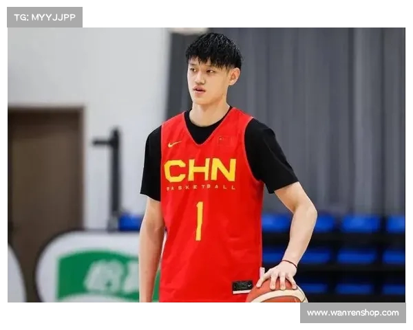 昔日雏鹰计划训练营结缘 吴勇豪寄语曾凡博替自己完成未竟梦想 昔日雏鹰计划训练营结缘 吴勇豪寄语曾凡博替自己完成未竟梦想